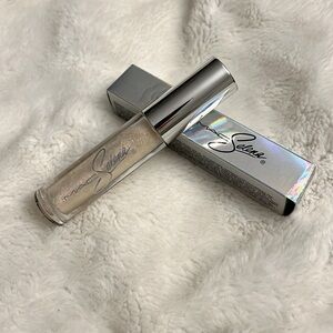 Mac Selena La Reina Lip Gloss